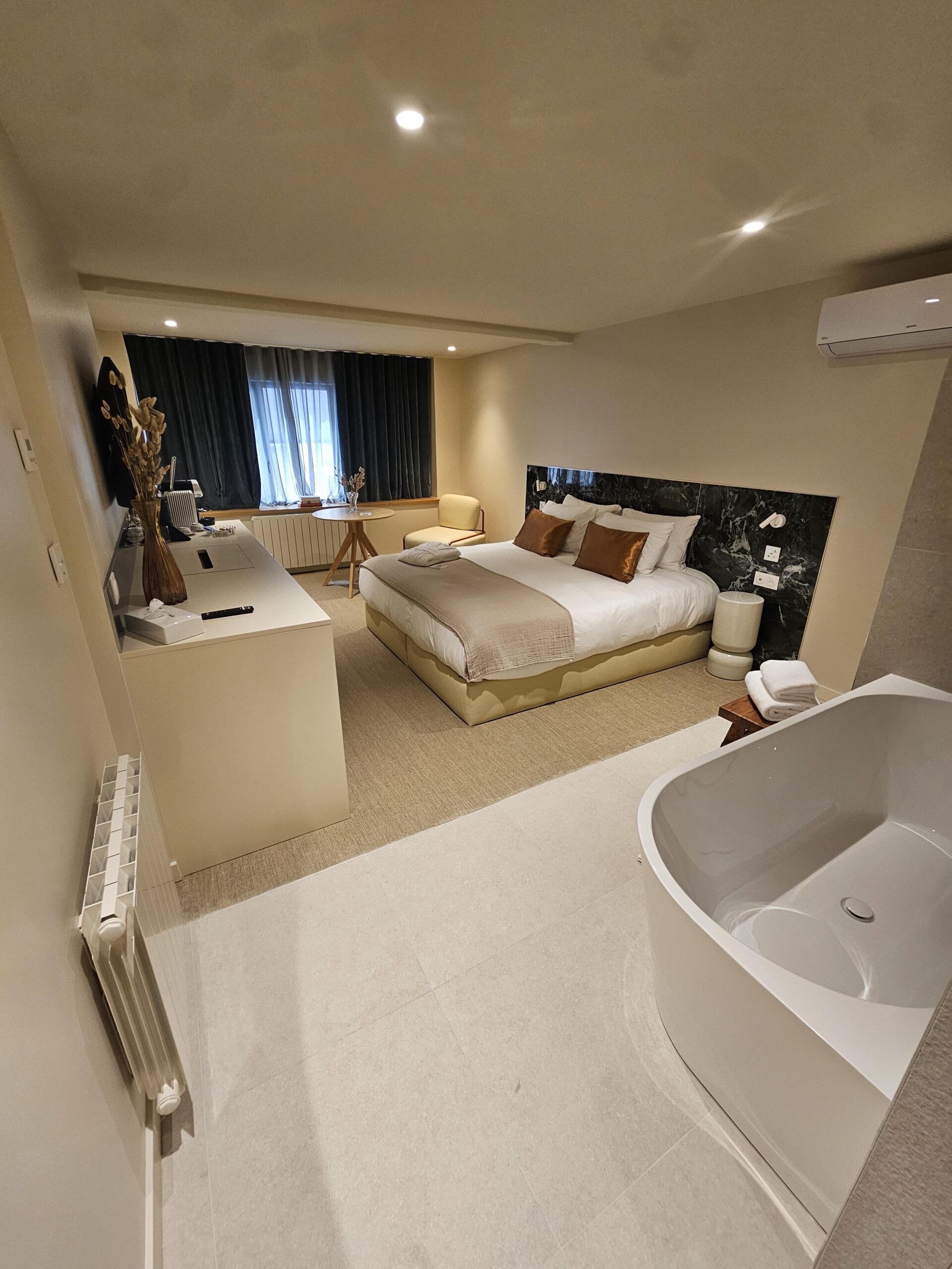 20250822 123838 Scaled